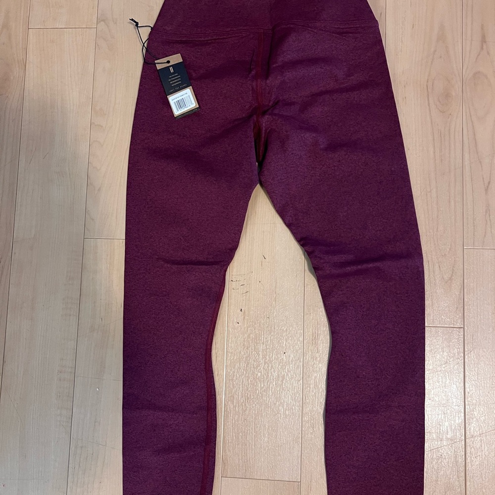 NOBULL Burgundy Leggings XS NWT - Picture 2 of 6